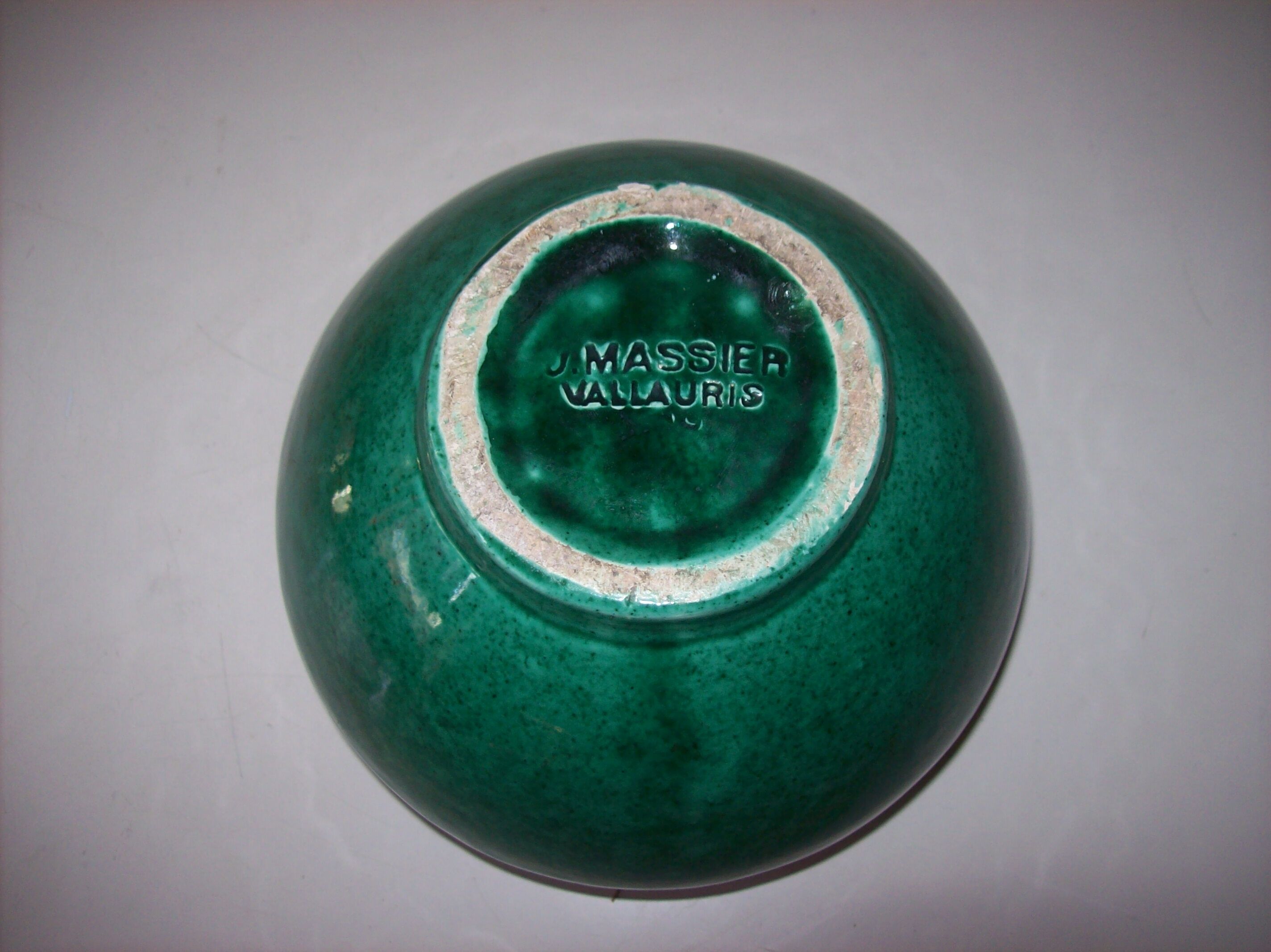 Ceramic pot cover signed jérome massier