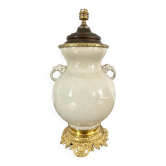 Pied de lampe en porcelaine chinoise émaillée blanche ivoire craquelée - Qing - Chine XIXe
