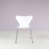 1980s Set of 5 “Butterfly” chairs by Arne Jacobsen for Fritz Hansen, Denmar