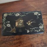 Ancienne boite en carton bouilli