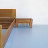 Regain solid elm bed