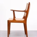 Very nice curved armchair , design by Johannes Andersen