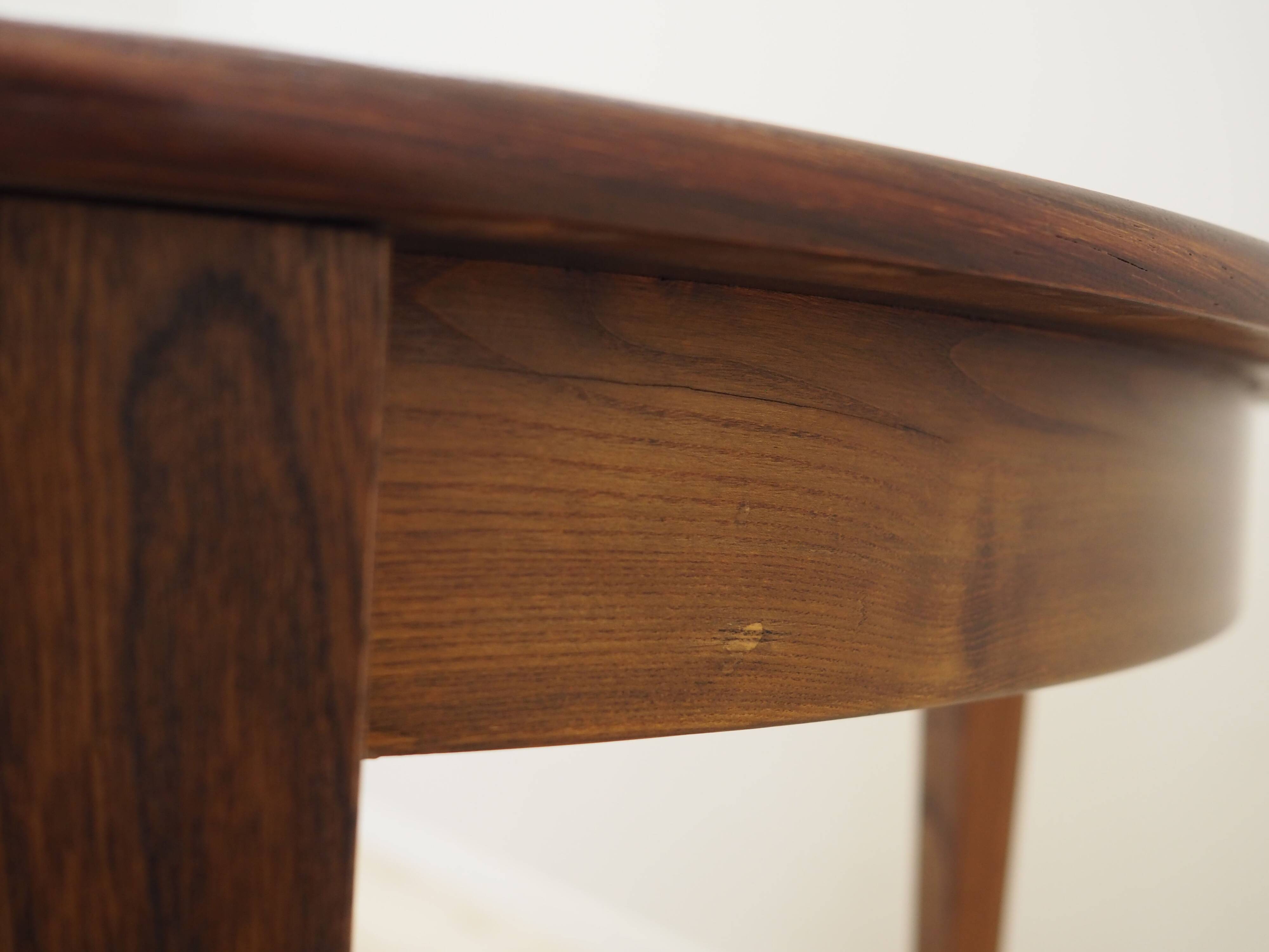 Round rosewood table, Danish design, 1970s, production: Denmark