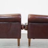 Set of 2 design armchairs made of sheepskin