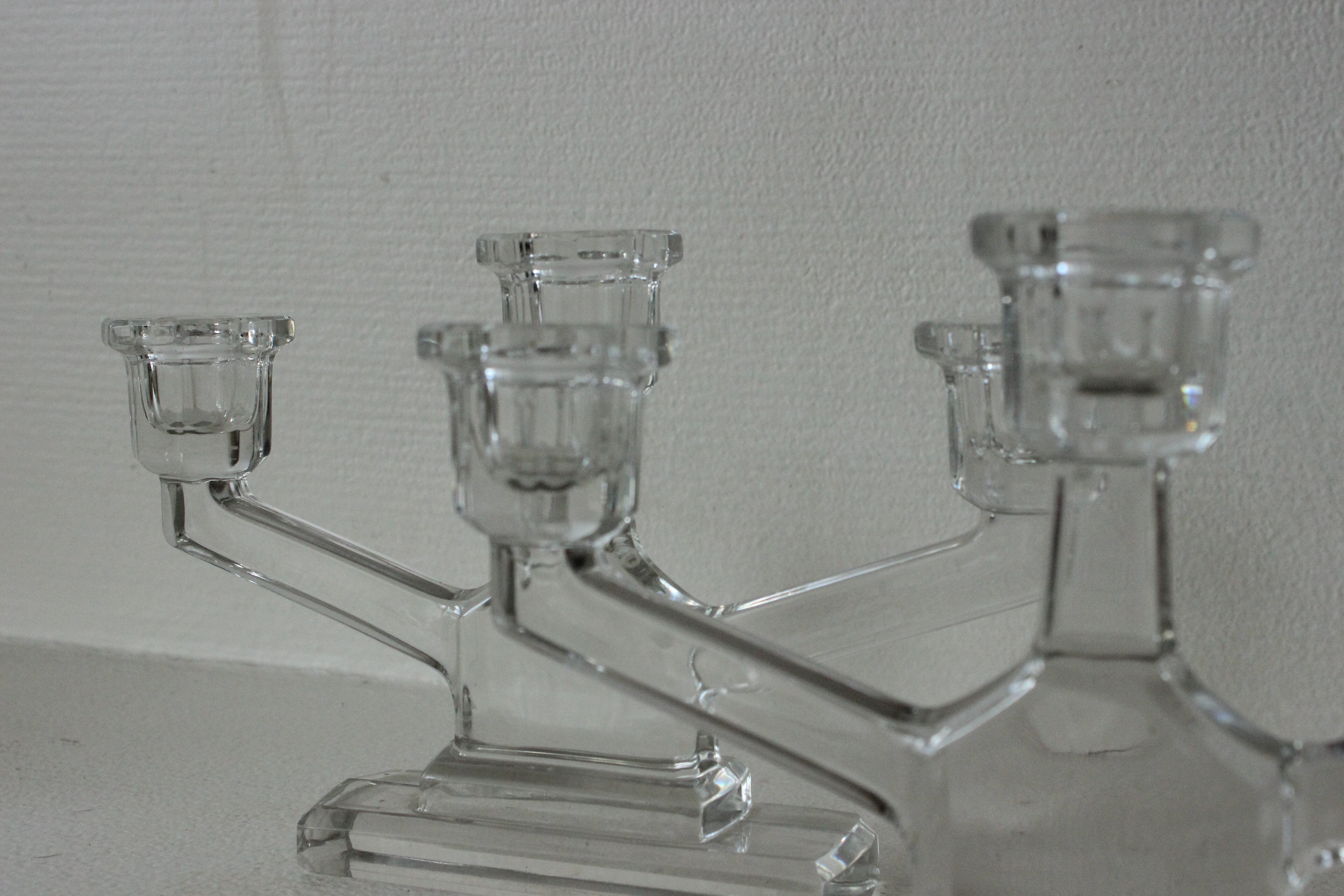 Crystal chandelier with three arms, Val Saint-Lambert.