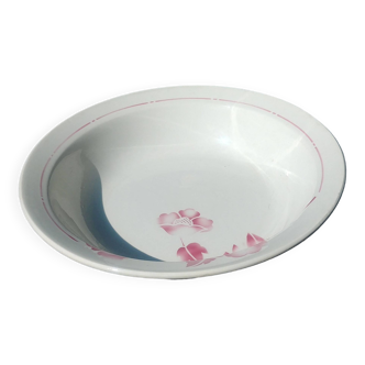 A large serving dish in Saint Amand half-porcelain edmont model