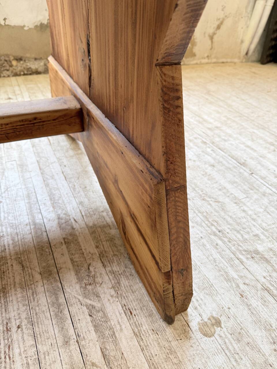 2.5m5 XL pine farmhouse table