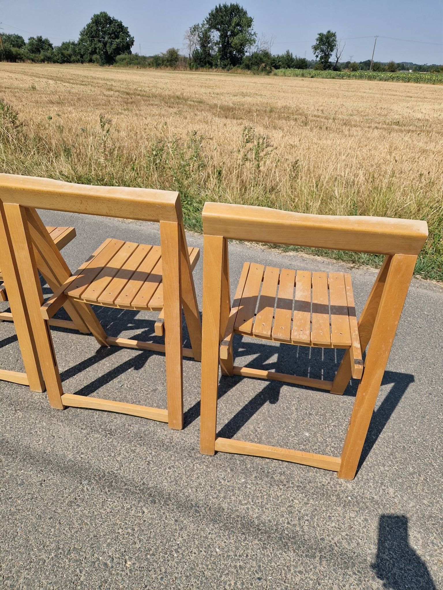 4 chaises pliantes par Aldo Jacober