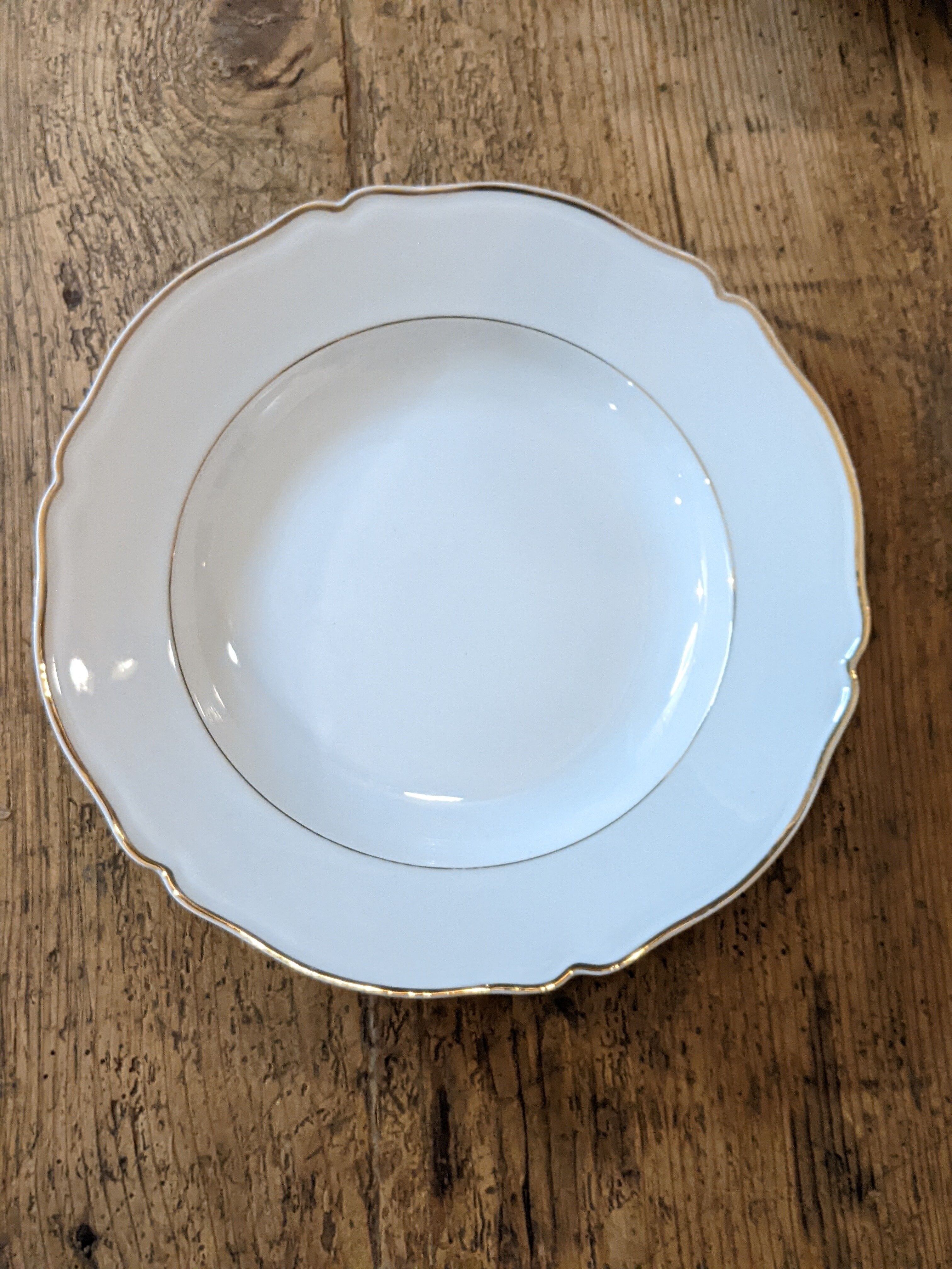 Lot round hollow vintage plates in Limoges porcelain