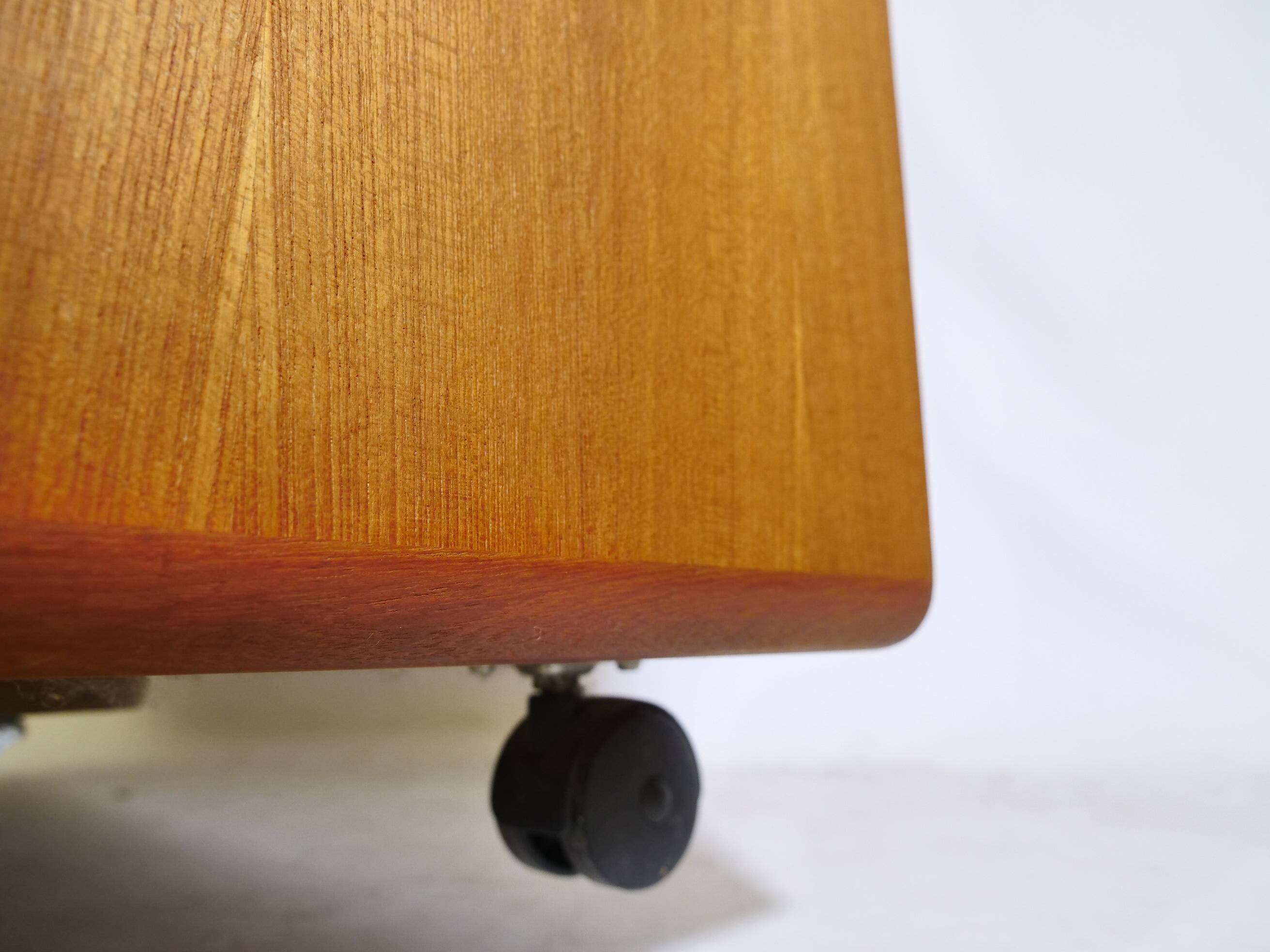 HiFi Highboard with Sliding Doors Sideboard Teak by Dyrlund, 1960s