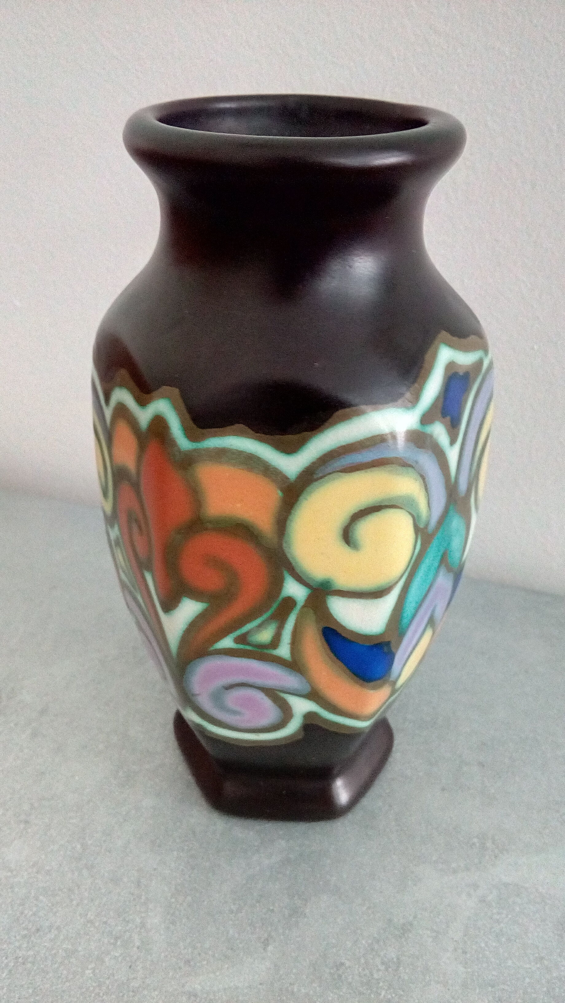 Art Deco vase by Bergen