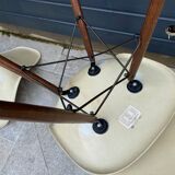 Lot of 4 DSW chairs in walnut fiber by Eames Herman Miller, vintage