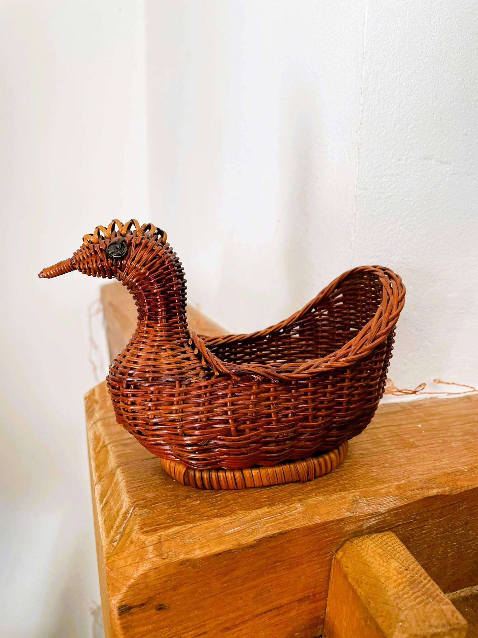 Panière / corbeille en osier en forme de canard (vintage)