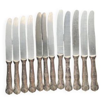 12 metal punched rockery style knives