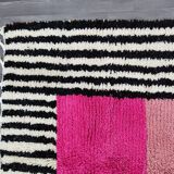 Berber Moroccan rug 270cm x 150cm