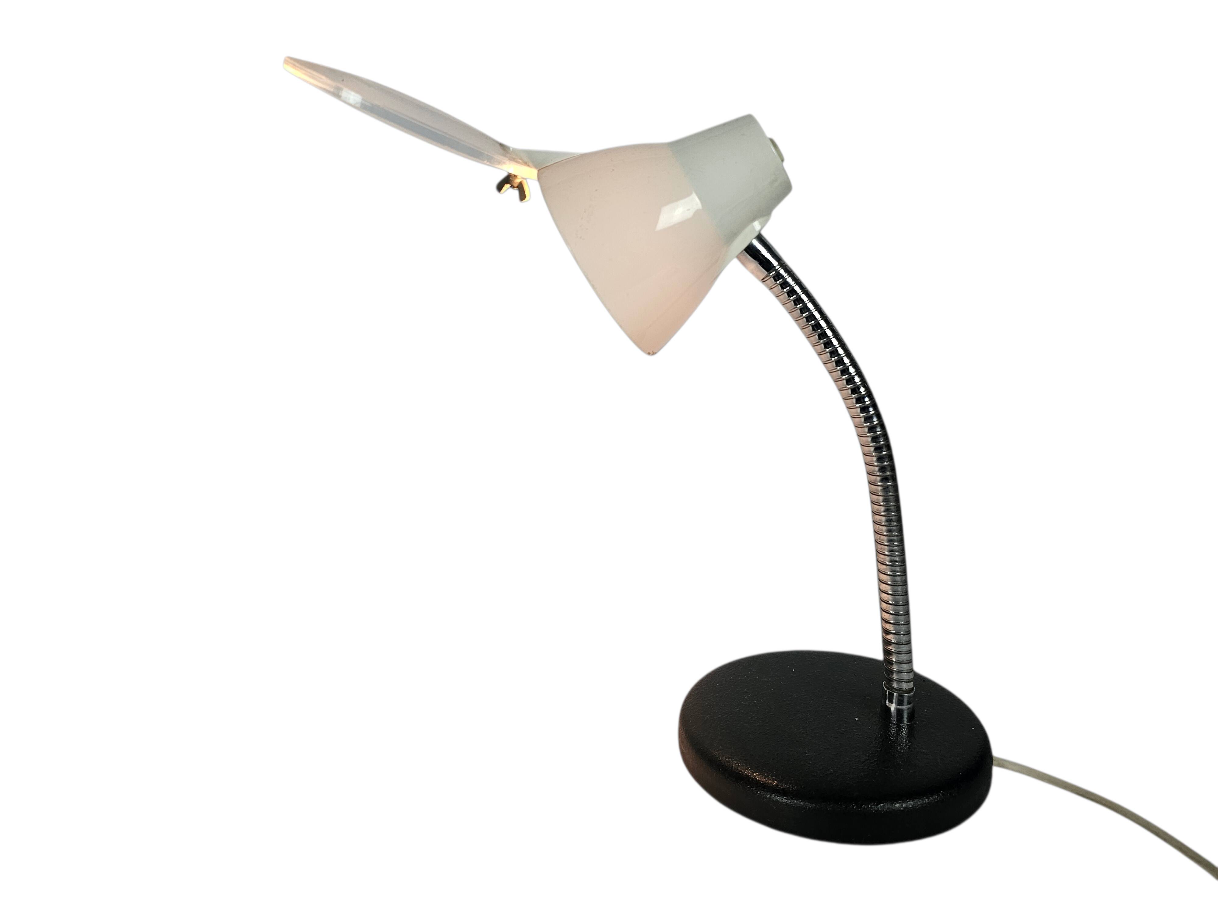 'Big Eye' table lamp - American - magnifying lamp - flexible neck - 3rd qua
