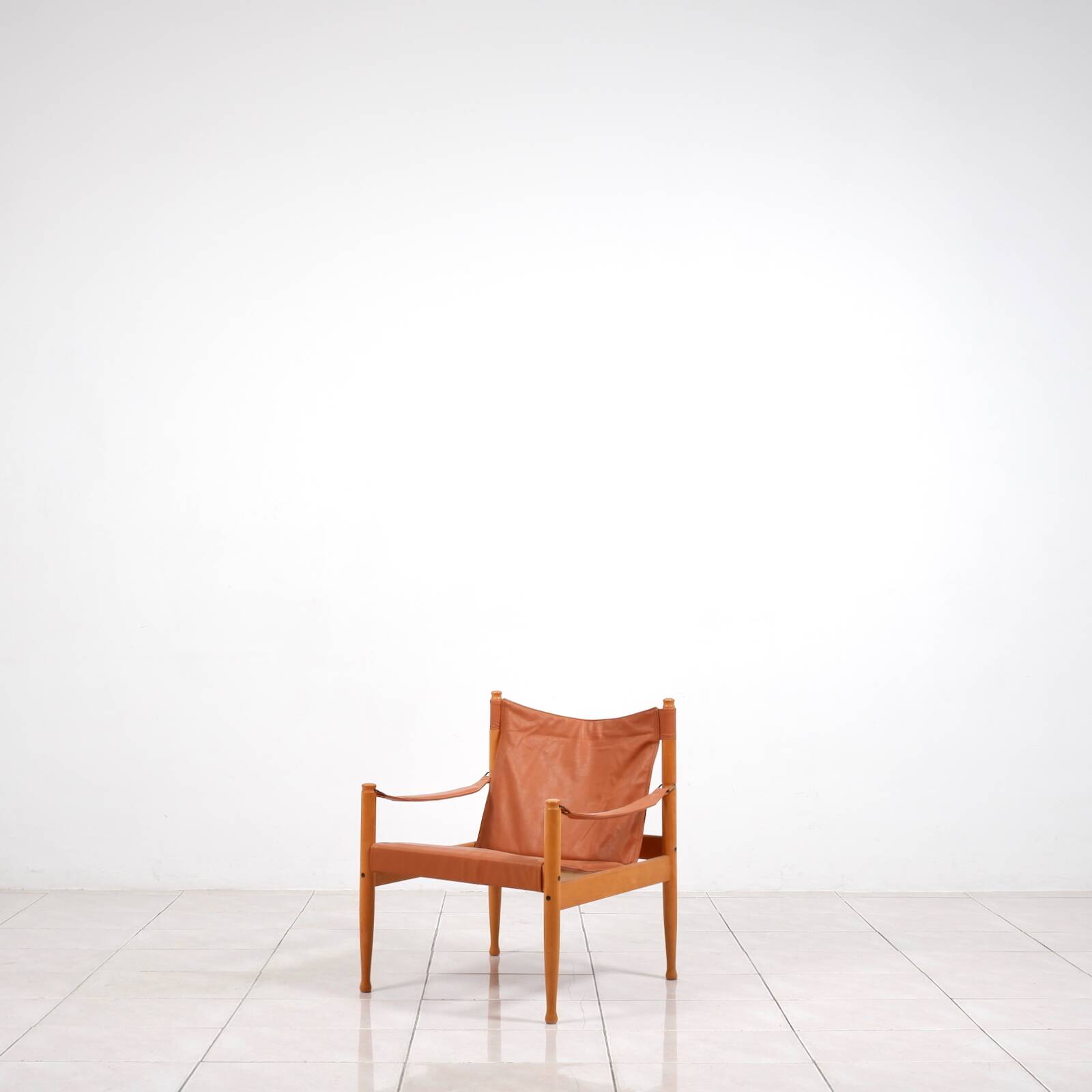 Safari leather lounge chair by Erik Worts for Niels Eilersen