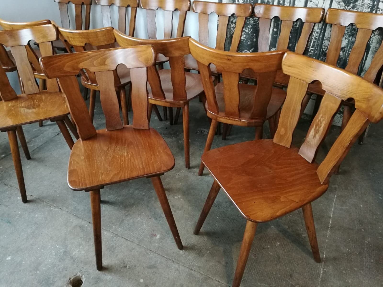 Lot of 14 vintage bistro chairs