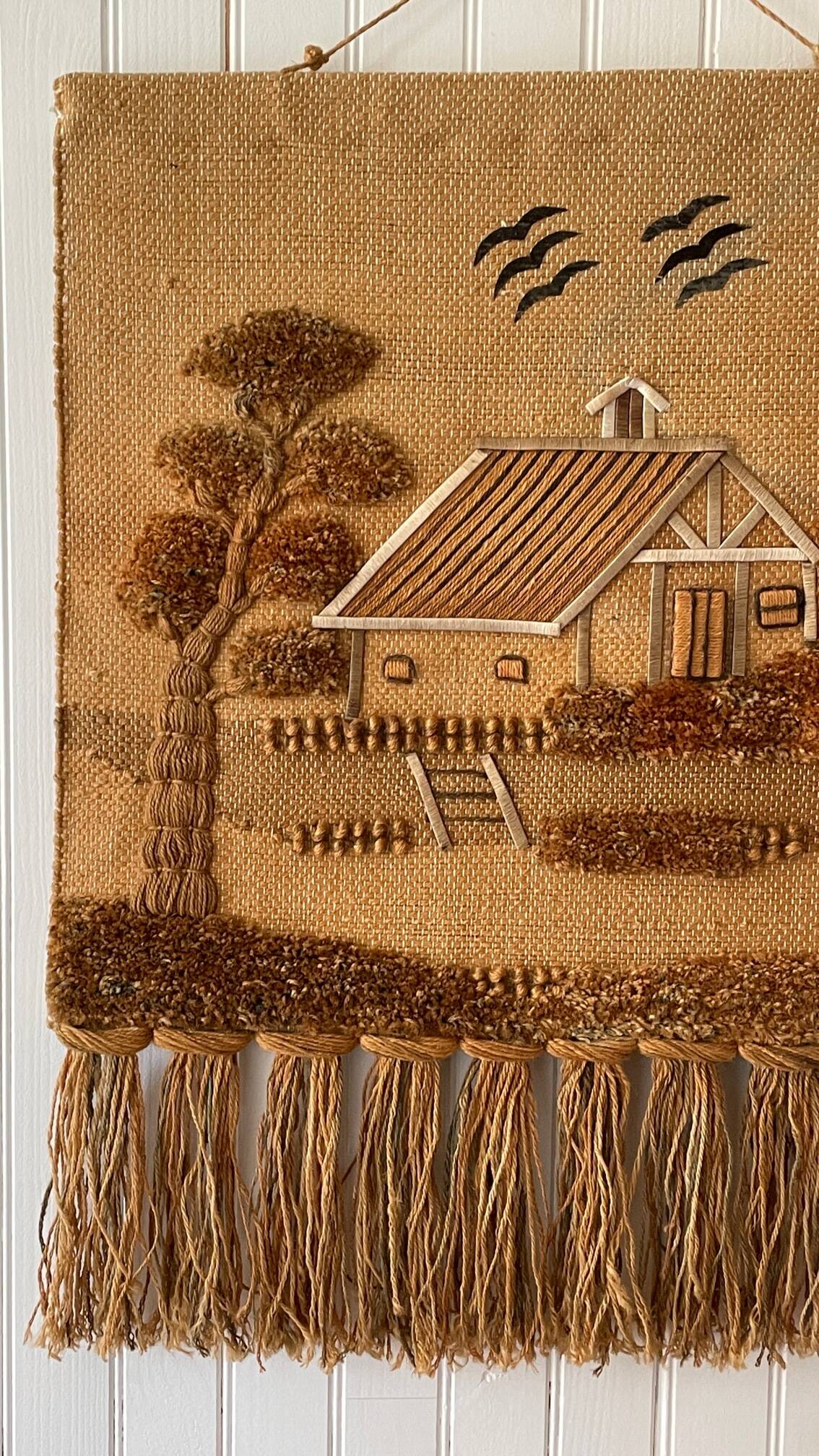 Decorative jute tapestry from the 1970s