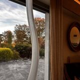 Vase Salviati soliflore modèle Aria Piccolo en verre côtelé blanc