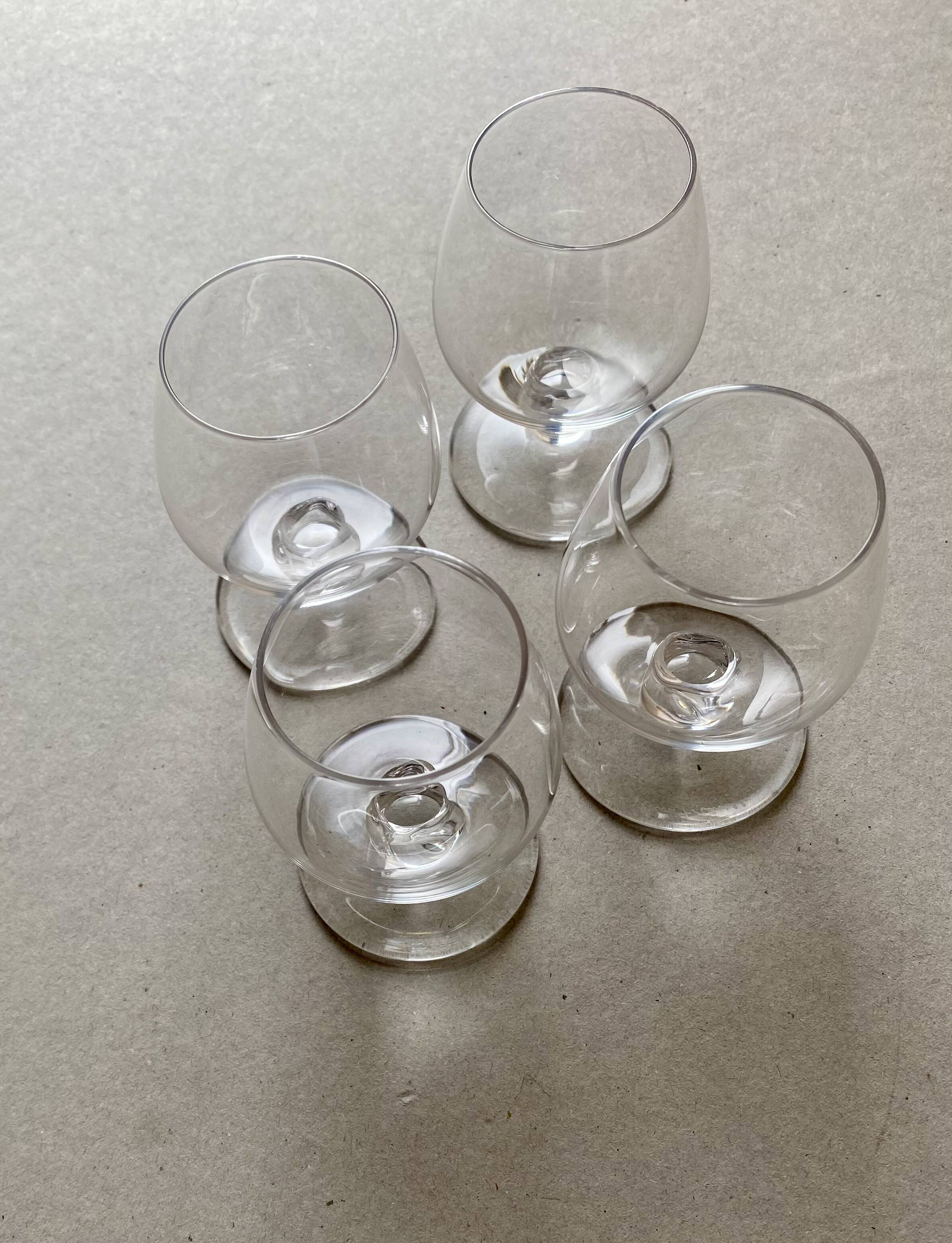 4 crystal digestif glasses Daum France – Orval model