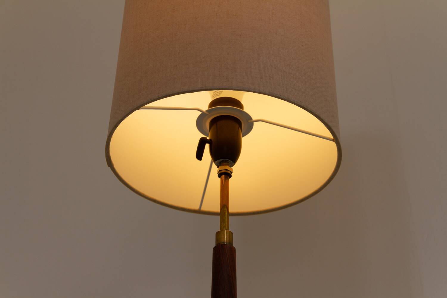 Lampadaire danois en palissandre du milieu du siècle, années 1960