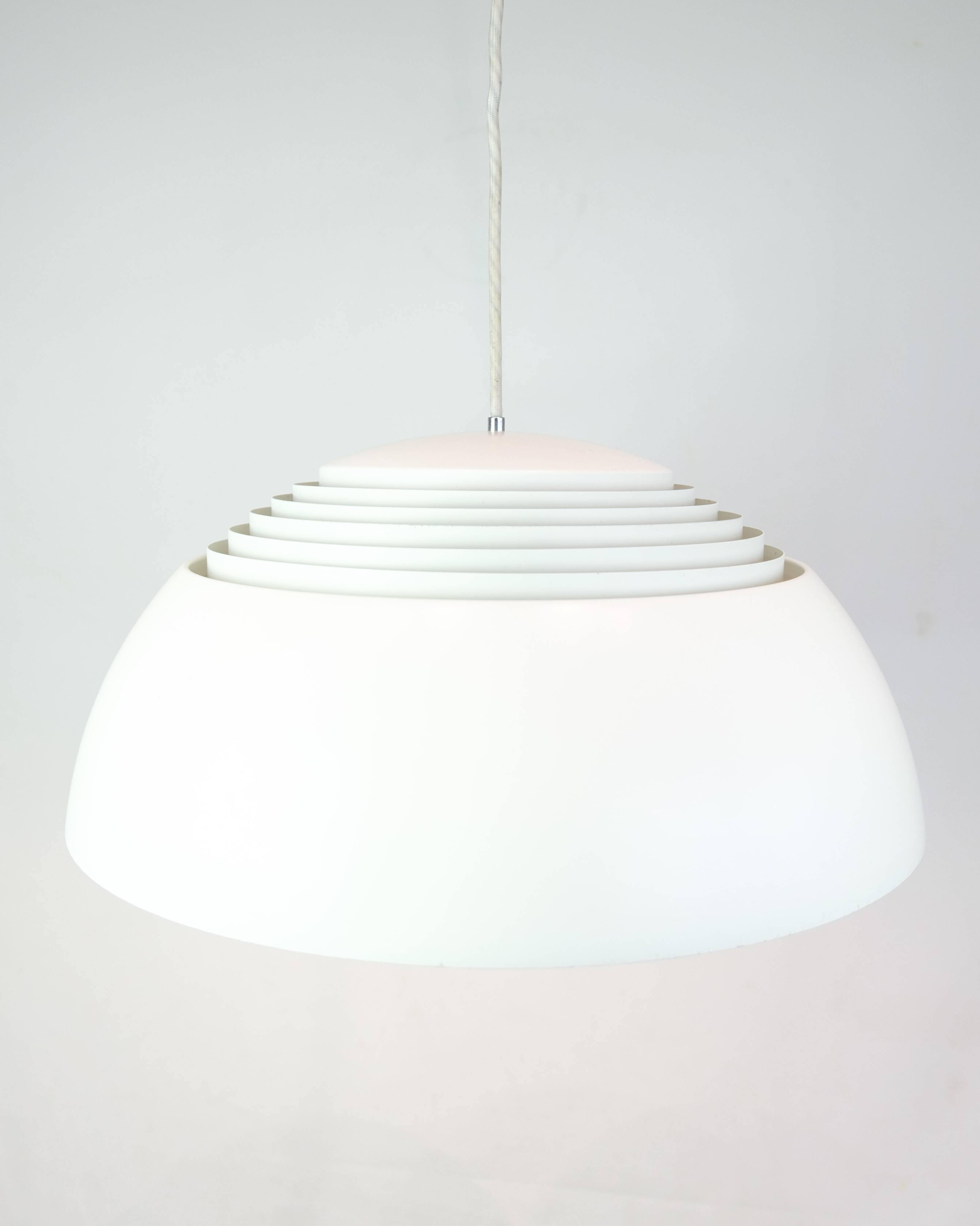 AJ Royal pendant - ceiling lamp - aluminium & steel - white - Arne Jacobsen - Louis Poulsen - 1960s
