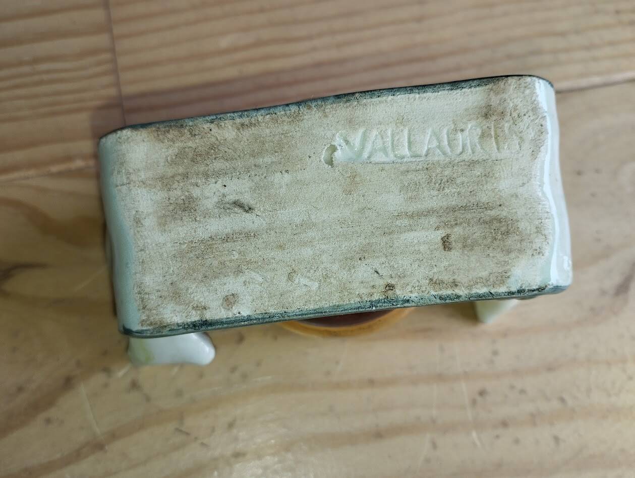 Vallauris egg cup