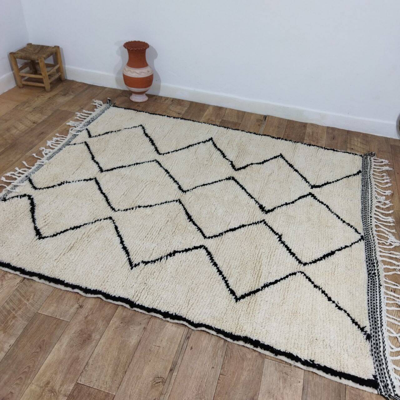 Handmade Moroccan Berber rug 220 x 190 cm
