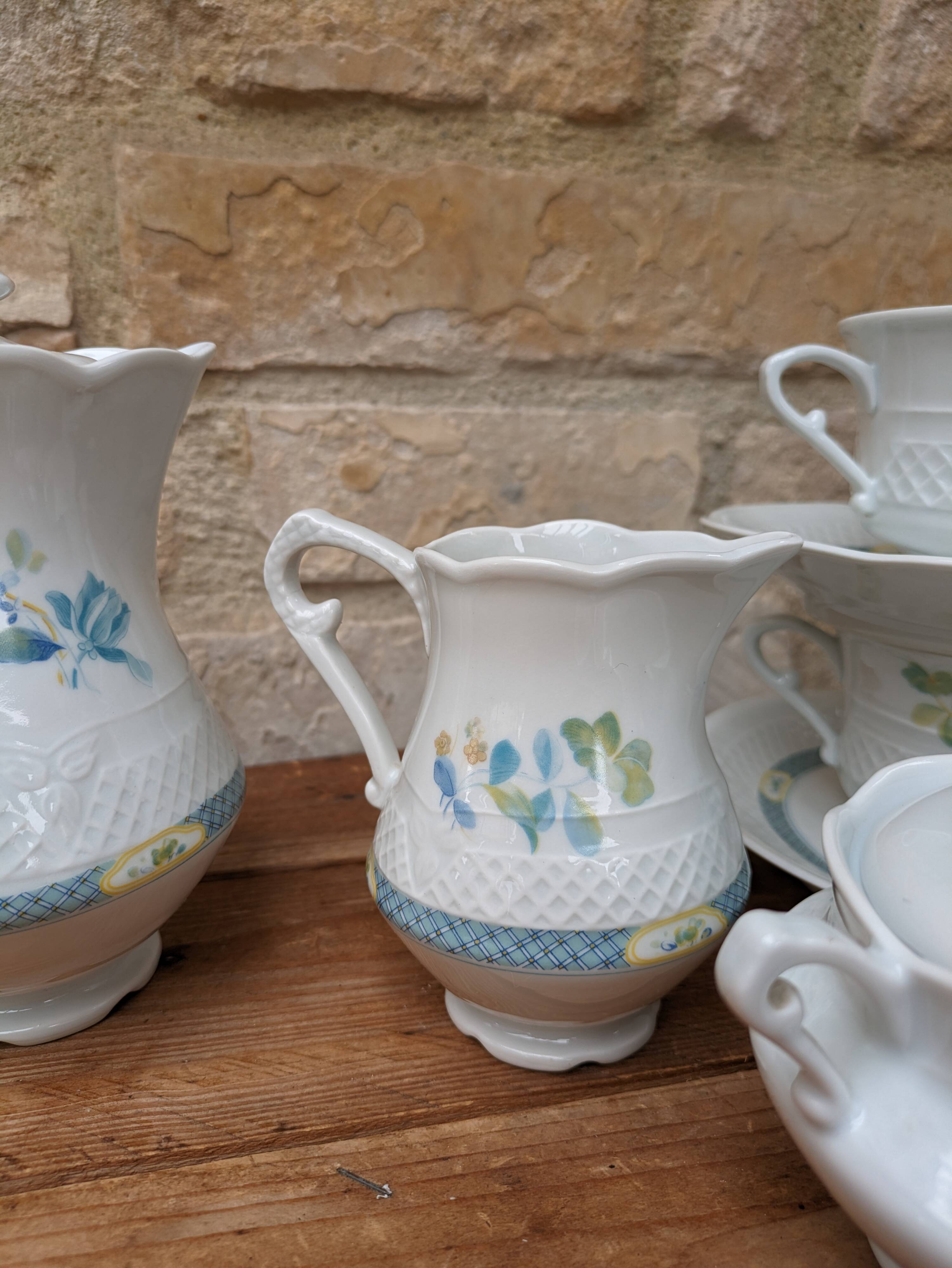 Limoges porcelain tea set L. Lourioux