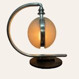 Holophane type lamp