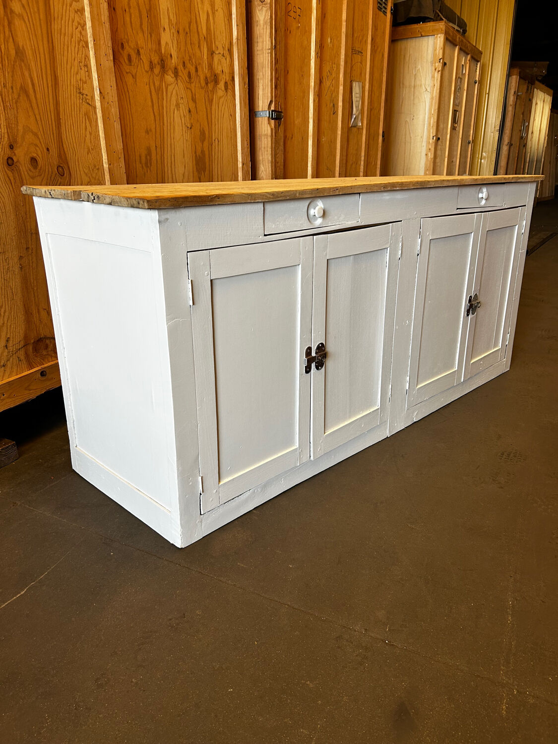 Counter buffet