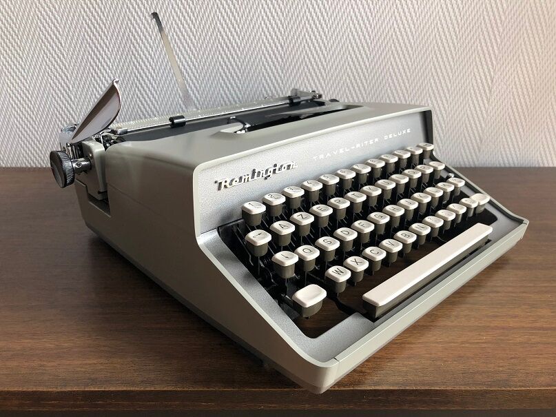 Remington travel riter deluxe grey revised ribbon new