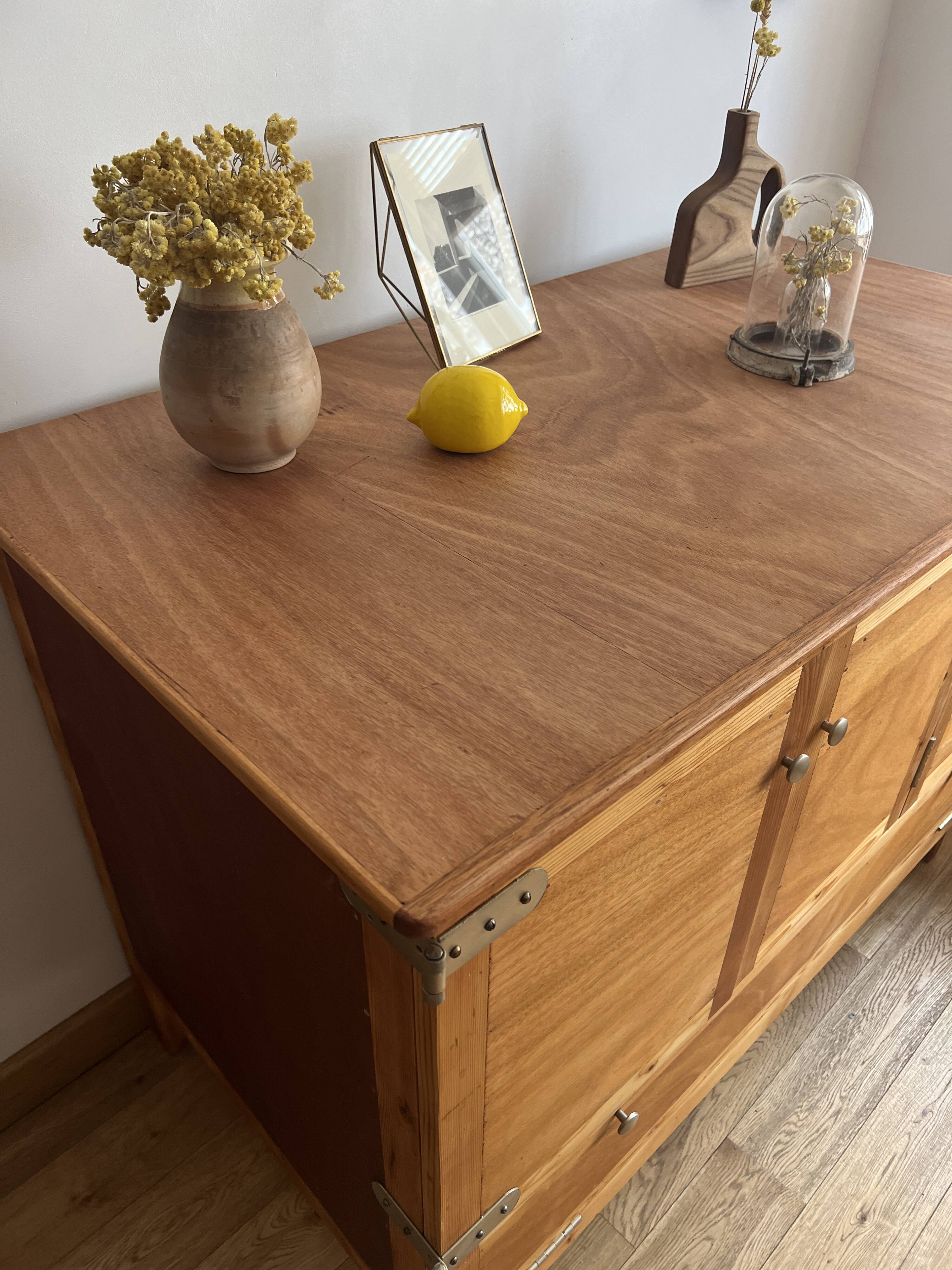 Workshop furniture, printing storage