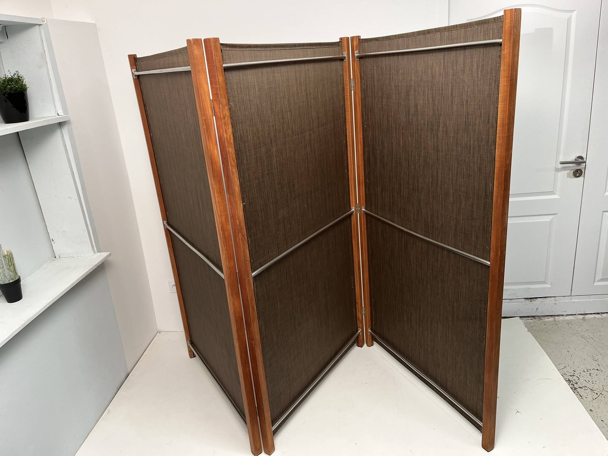 Large vintage screen