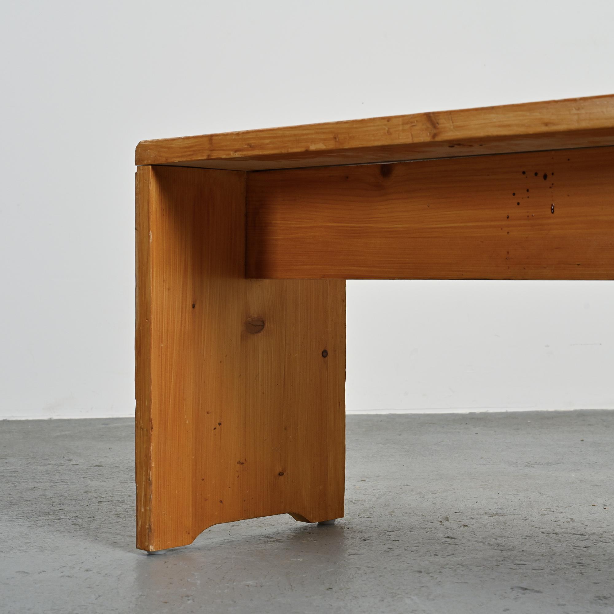 Solid pine bench, Les Arcs 1800, France, circa 1975