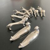 8 metal knife holders, animal