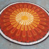Seventies round carpet