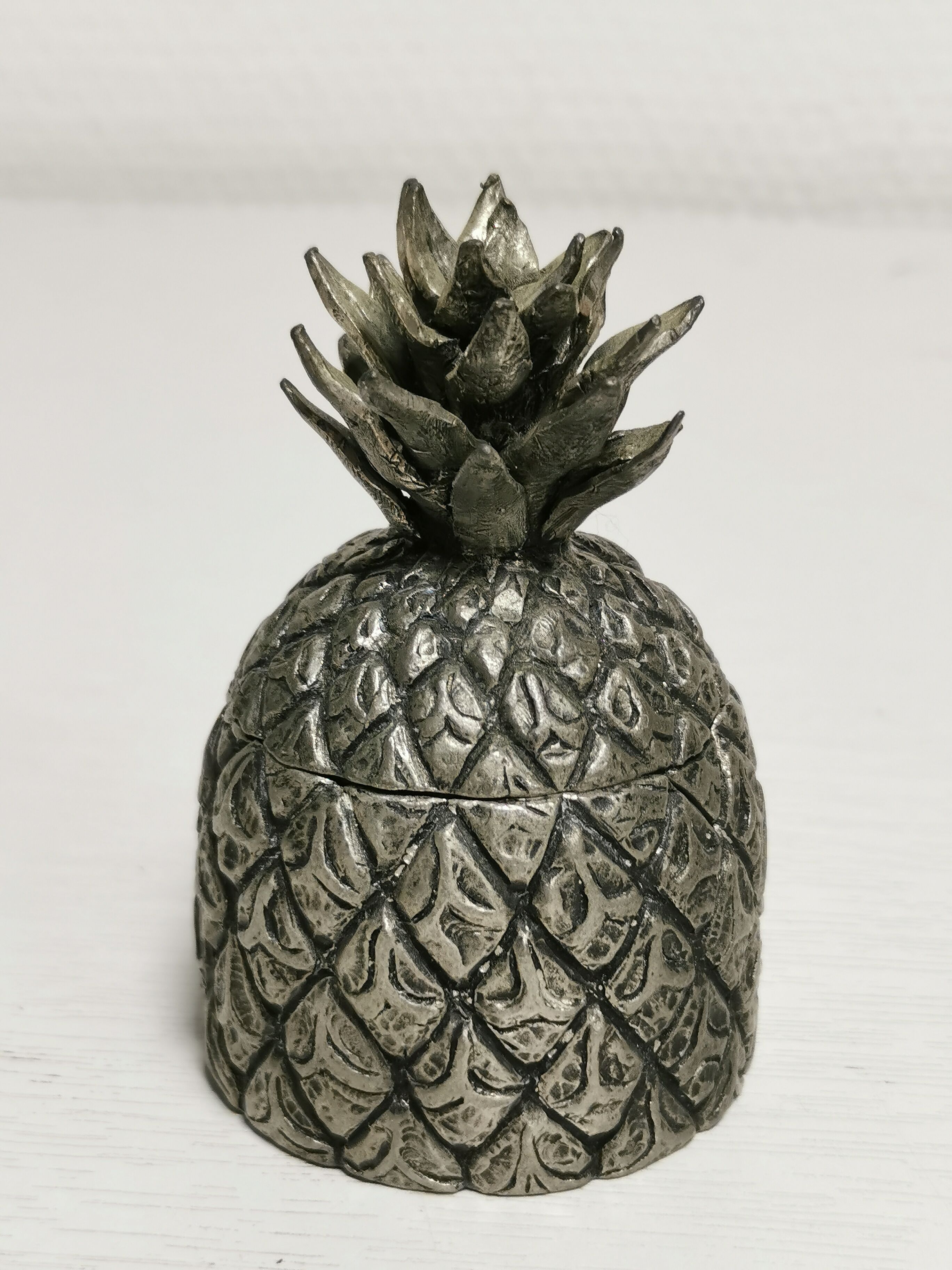 Vintage box in the shape of pineapple, royal tin