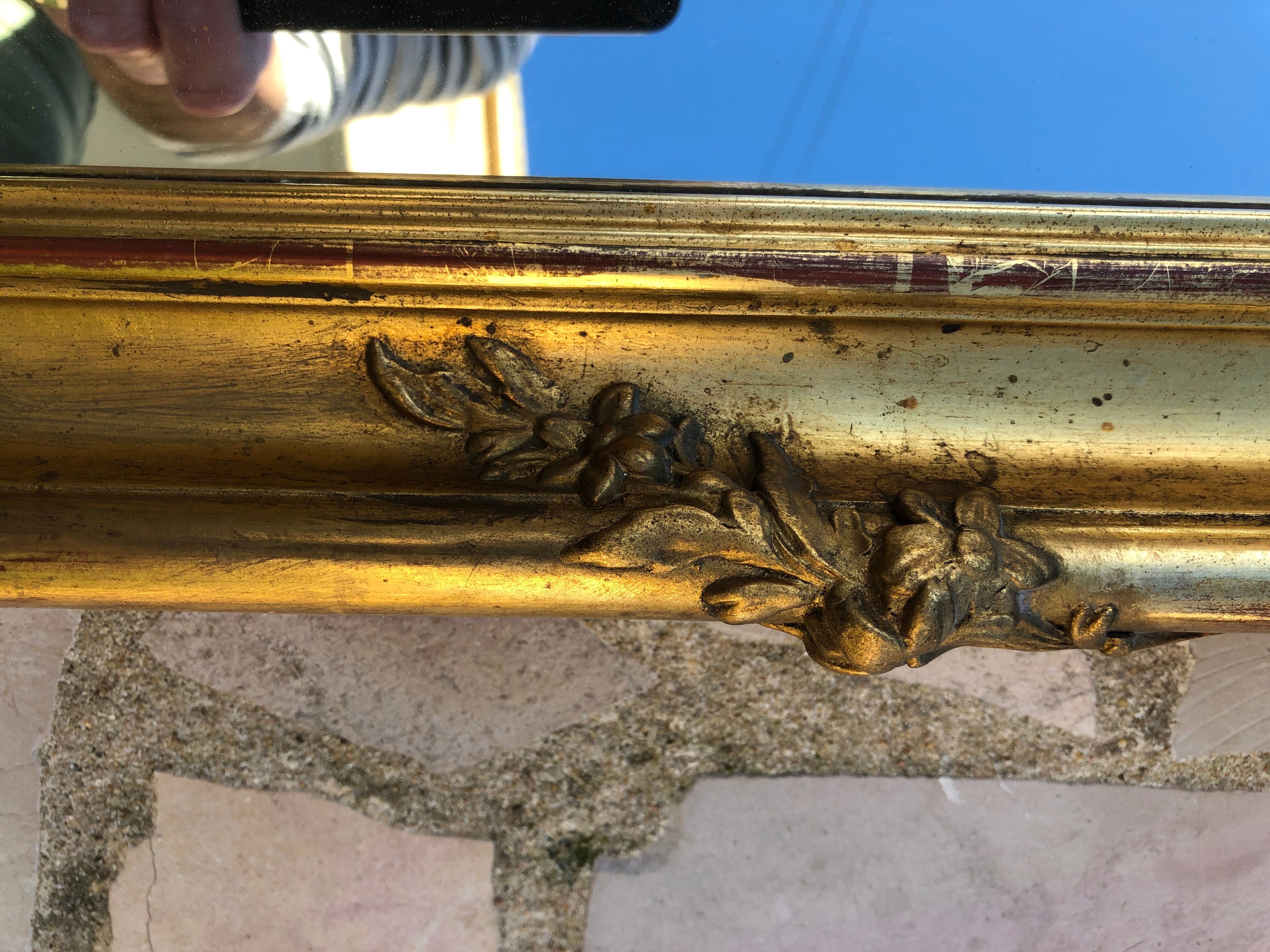 Old mirror in gilded wood 125x79cm