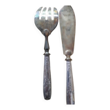 Cake servers
