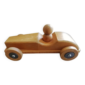 Voiture en bois moulin roty