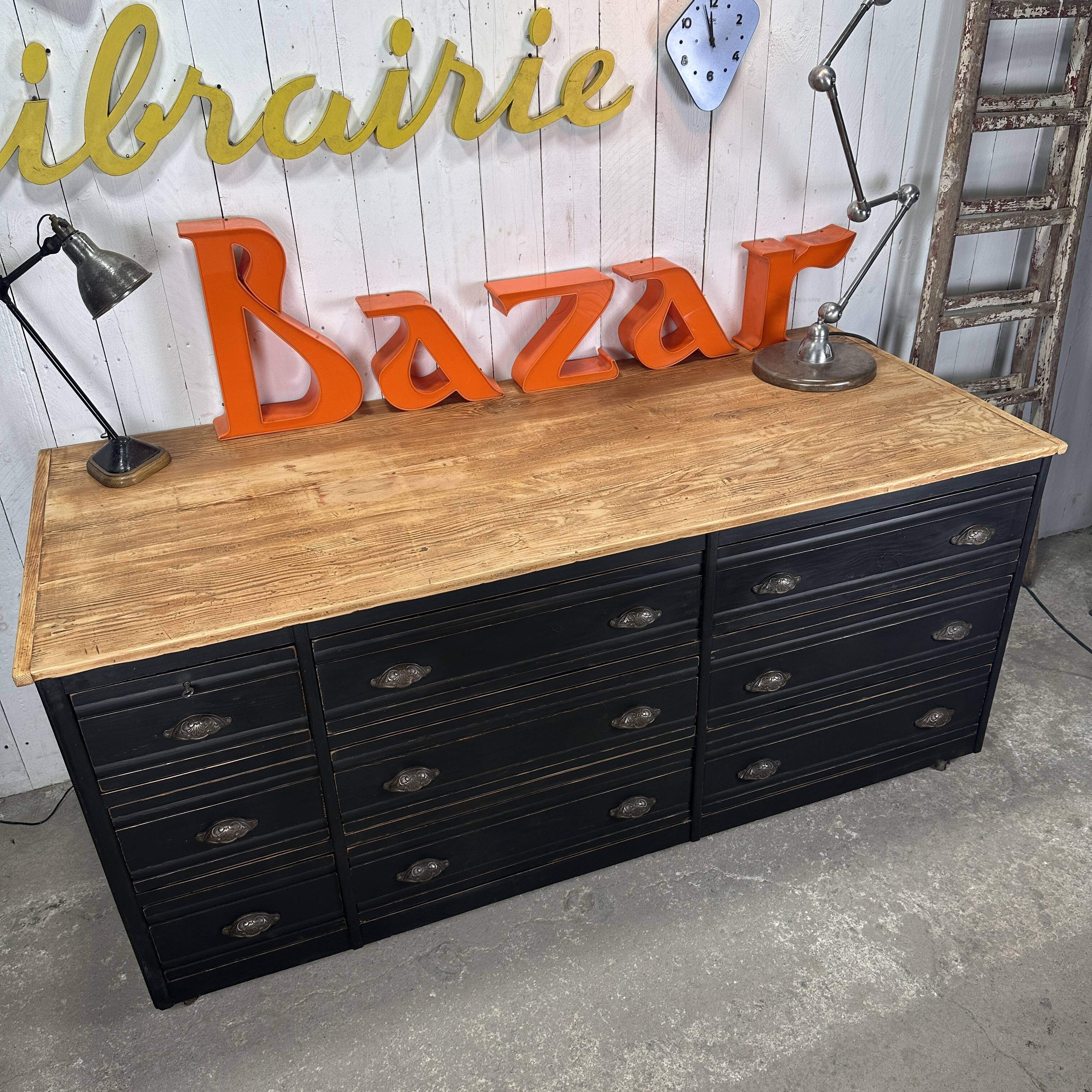 Kitchen island counter