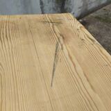 Farm table