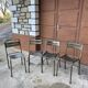Table et chaises style industriel