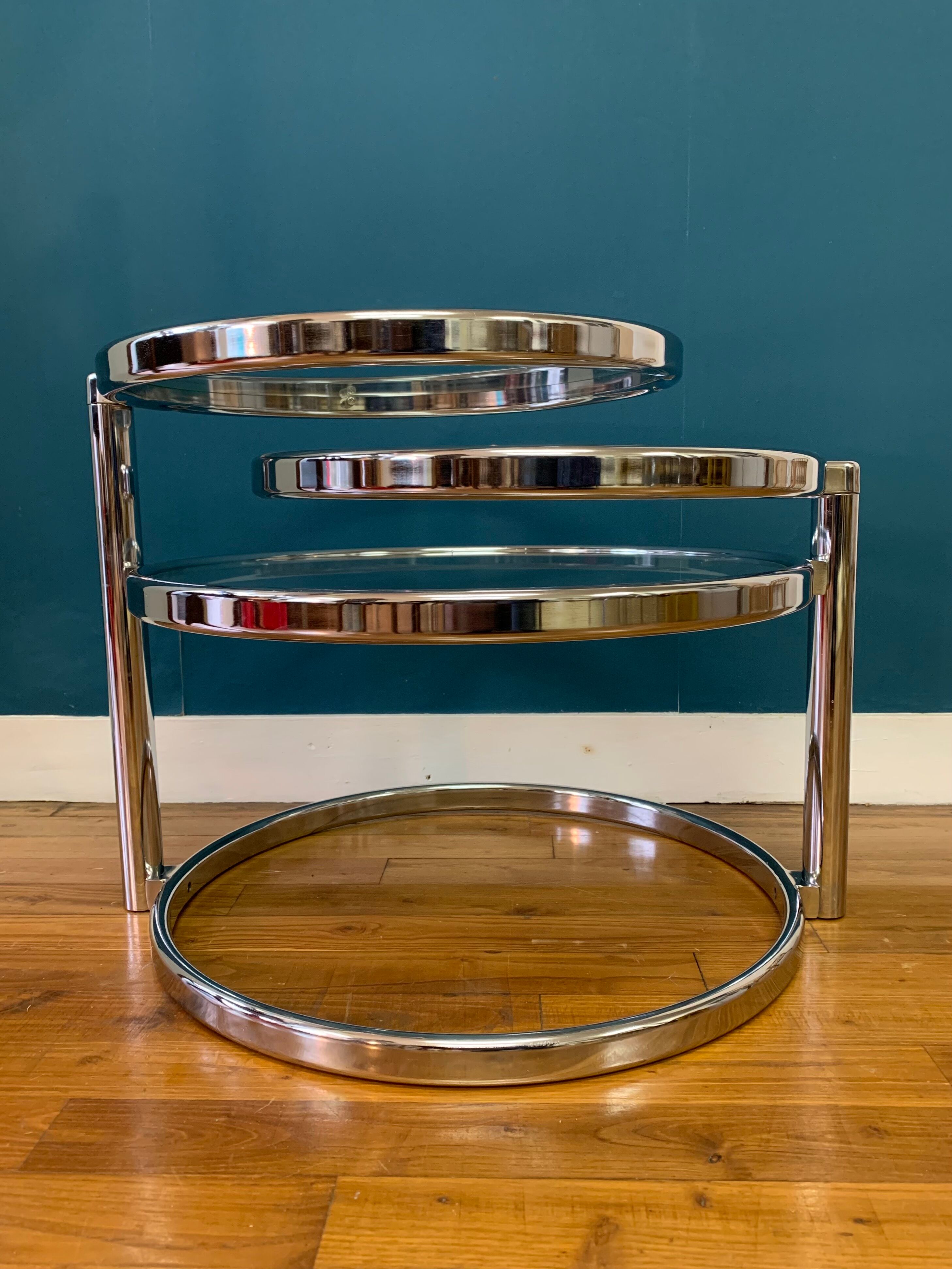 3-level coffee table Leitmotiv-swivel