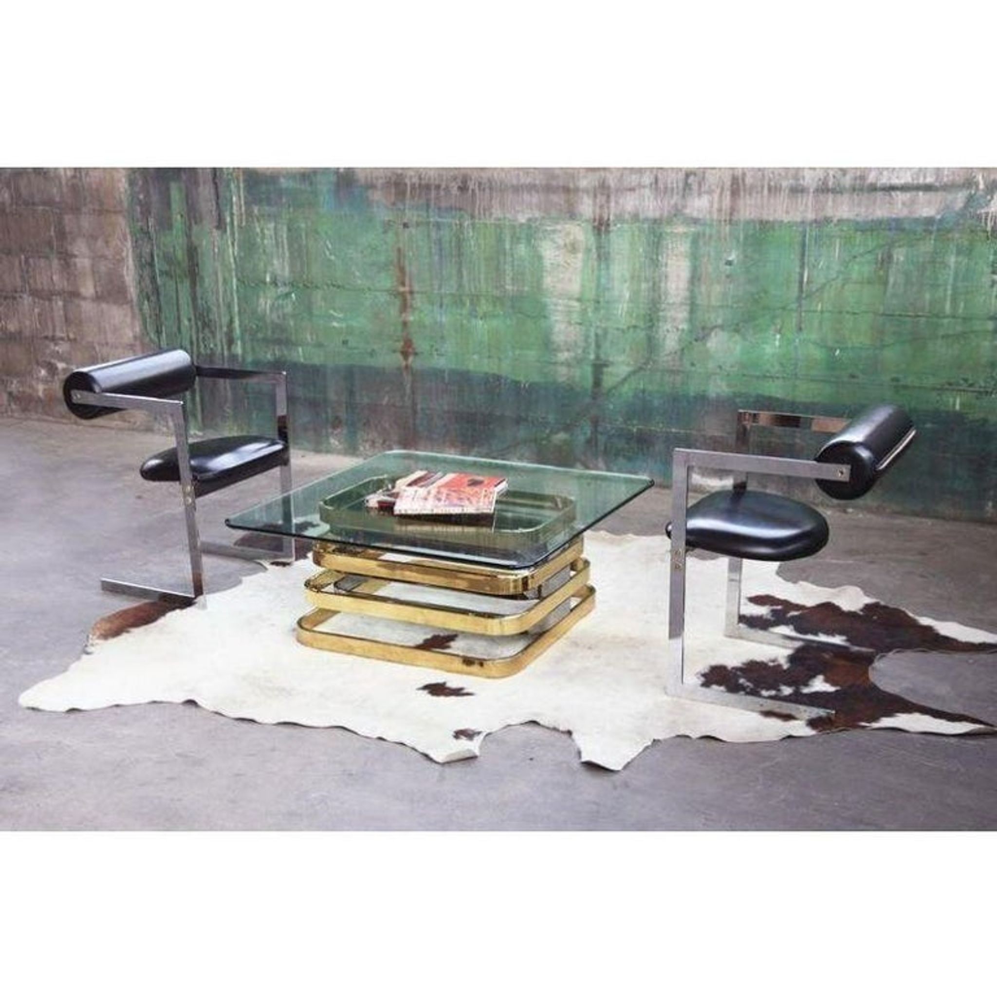 Table basse en chrome, laiton et verre biseauté