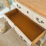 Antique chest of drawers