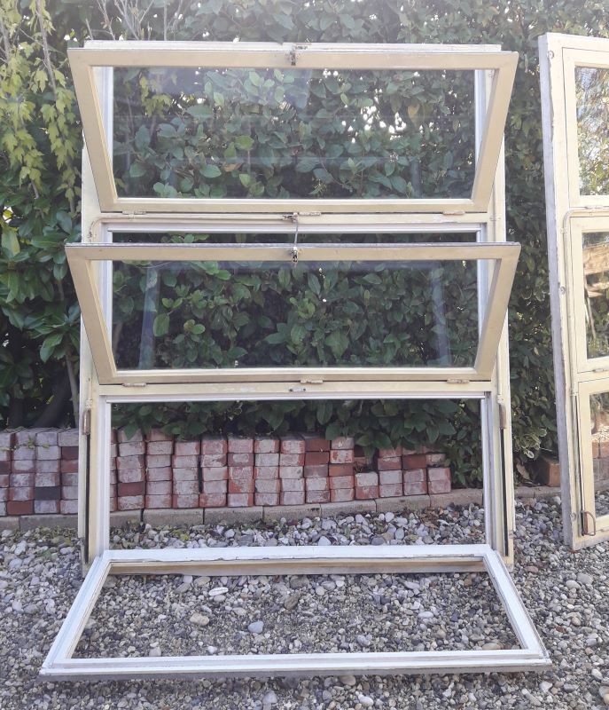 Wooden canopy 3 windows with bellows and abbatant