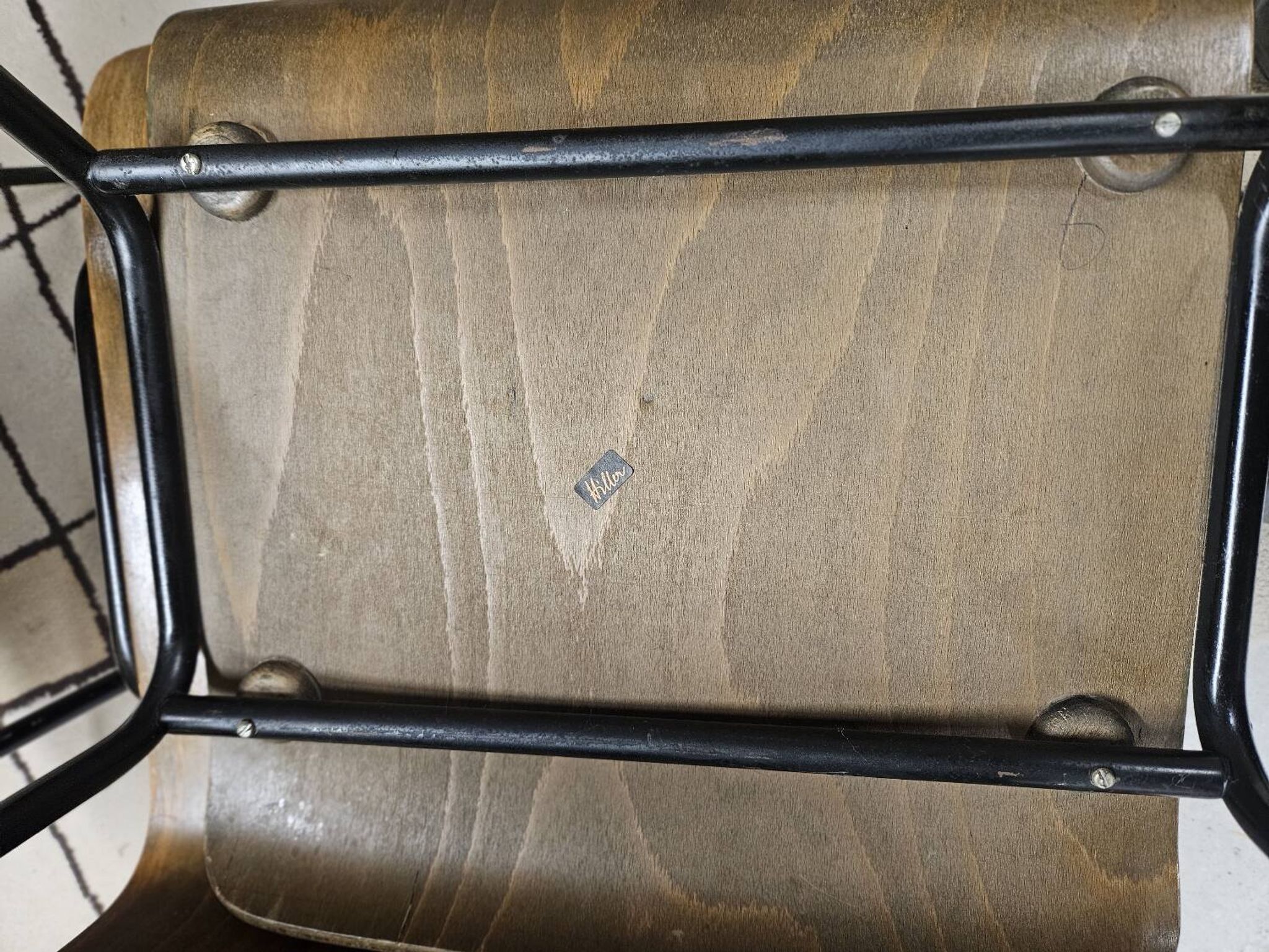 6 chaises Hiller empilable 1970